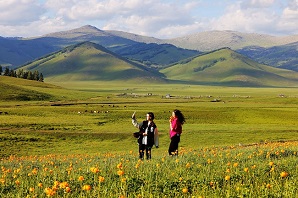 Алтай: жасыл жайлау мен дала г?лдер?н?? ж?пар и?с? а??ыды